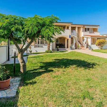 With Parking Space Zukve, Zadar - 24559 アパート *